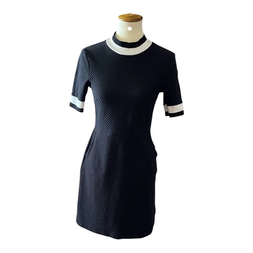 #334, French Connection Elegant Black and White Women's Dress, size 8 - Picture 1 of 3